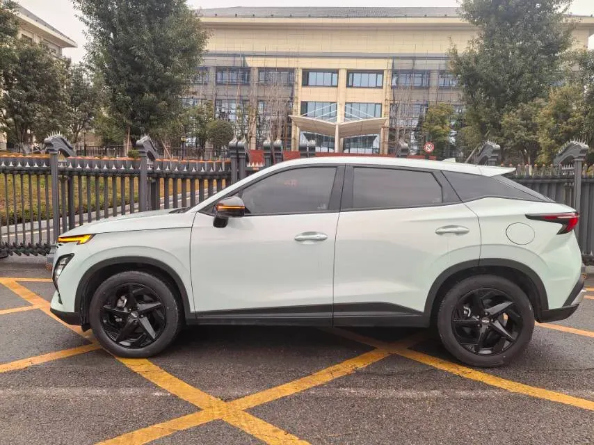 2022 Chery Omoda 1.6T 197HP L4 7DCT,autocango,china used car exporter,china ev exporter,chinese used car exporter,chinese used ev exporter