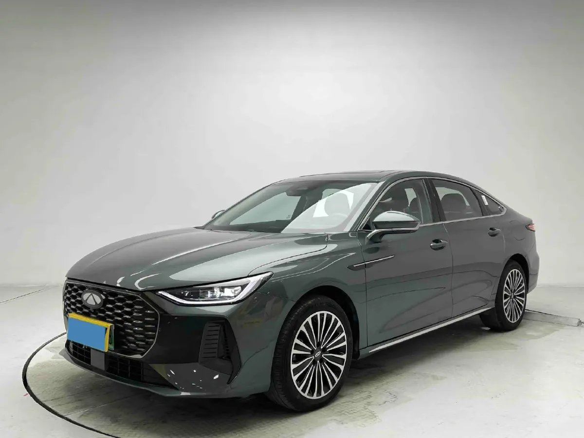 2025 Fulwin FulwinA8L 1.5T 156HP L4 1DHT PHEV 18.67KWH,autocango,china used car exporter,china ev exporter,chinese used car exporter,chinese used ev exporter