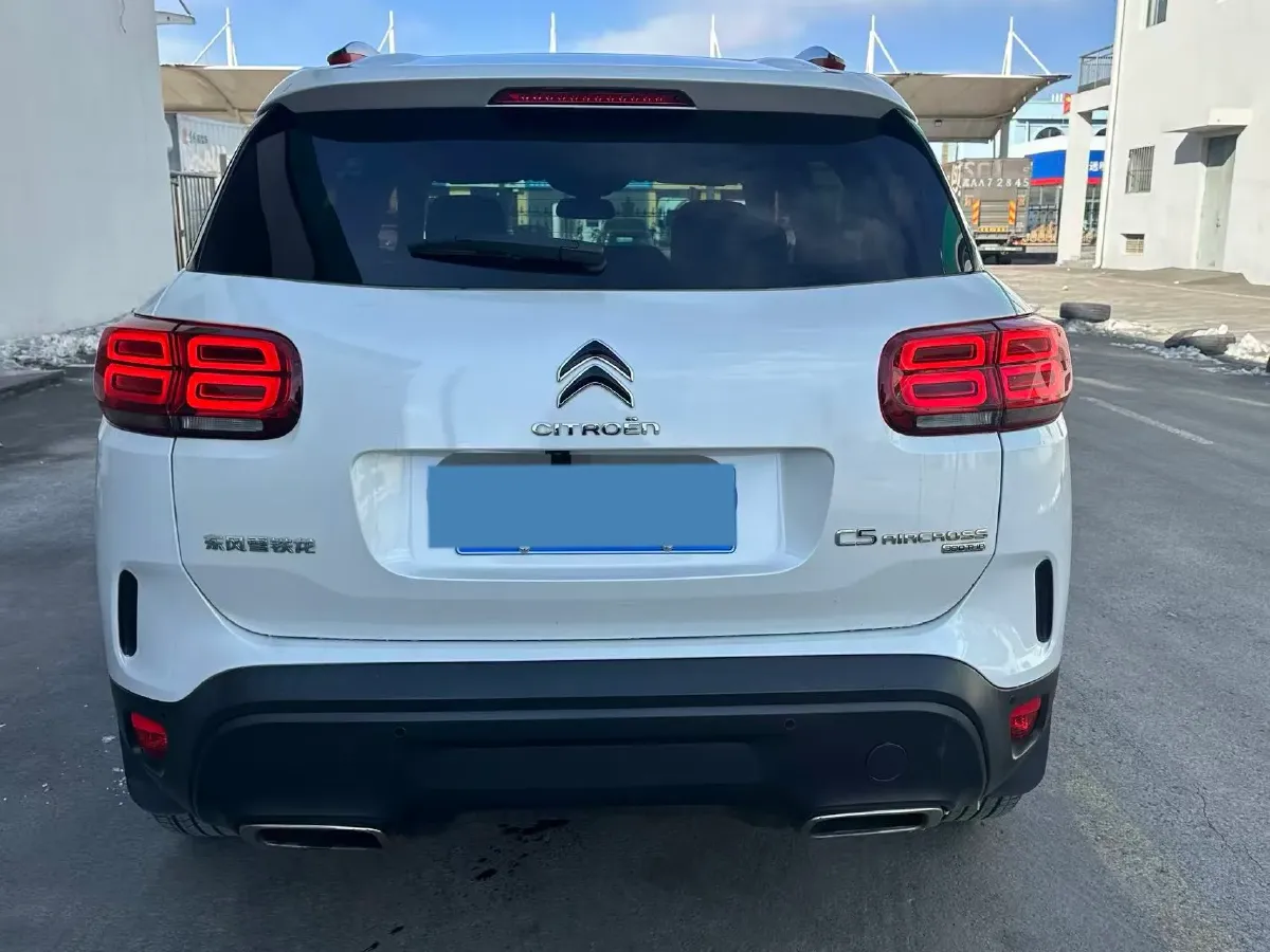 2017 Citroen C5 1.8T 204HP L4 6AT,autocango,china used car exporter,china ev exporter,chinese used car exporter,chinese used ev exporter