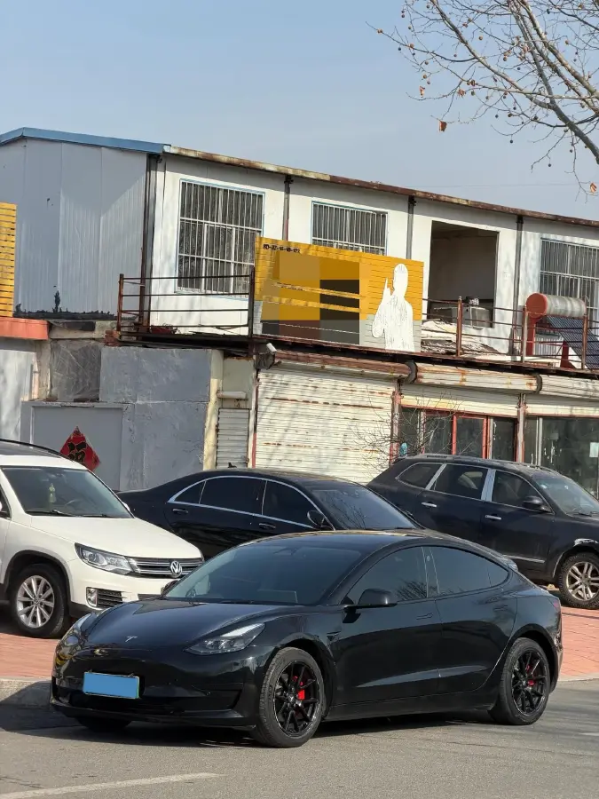 2022 Tesla Model 3 BEV 60KWH