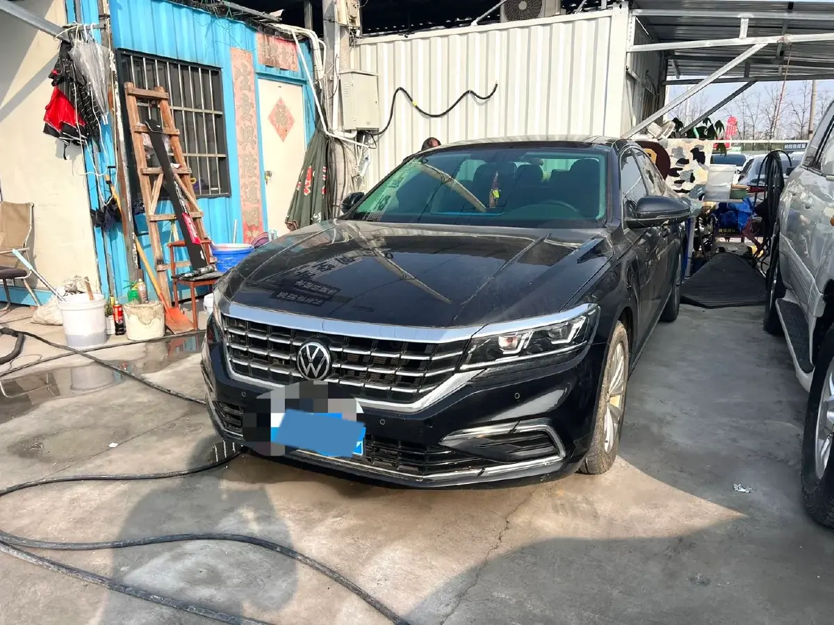 2021 Volkswagen Passat 2.0T 186HP L4 7DCT