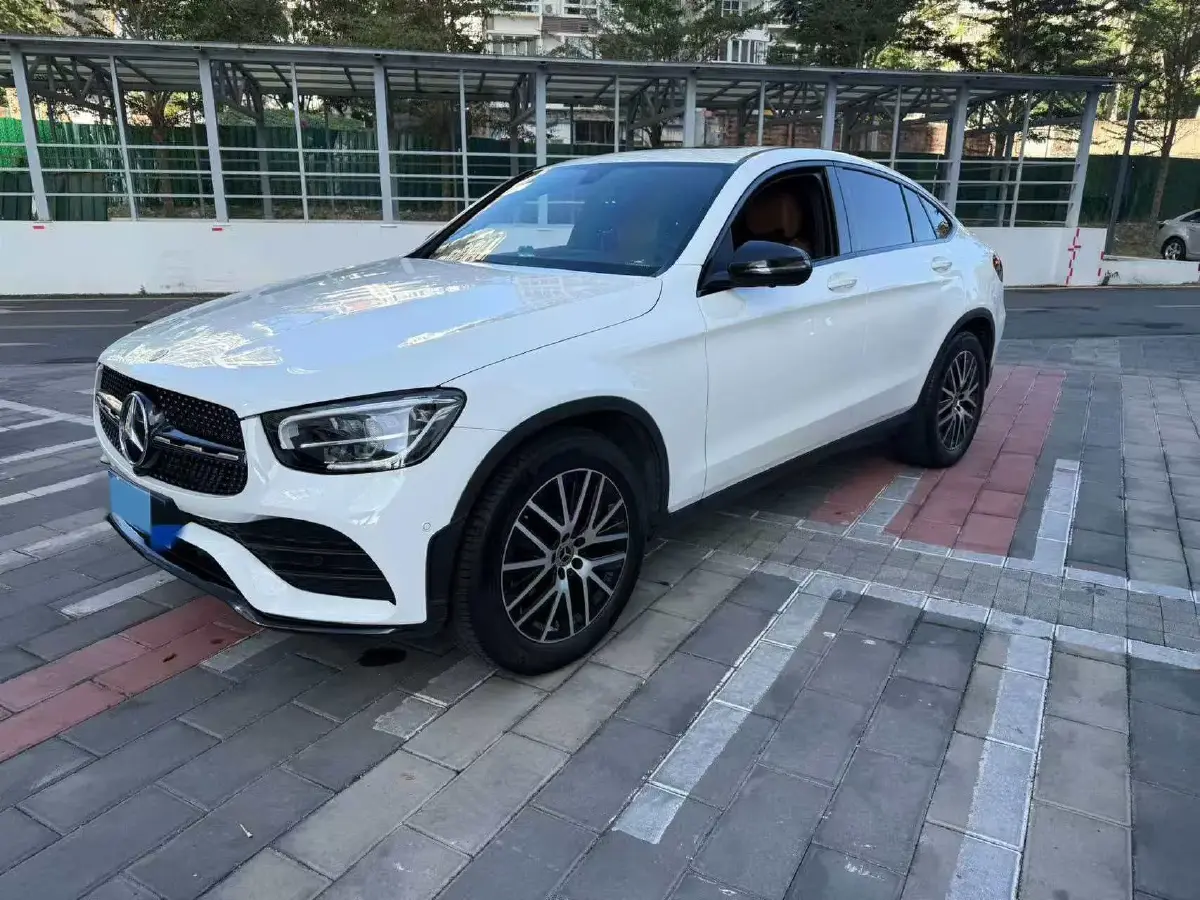 2023 Mercedes-Benz GLC Coupe 2.0T 197HP L4 9AT