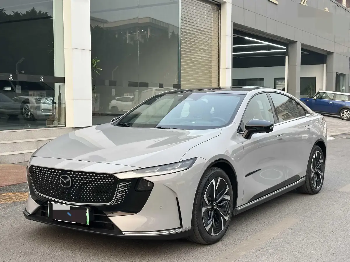 2024 Mazda EZ-6 BEV 68.8KWH