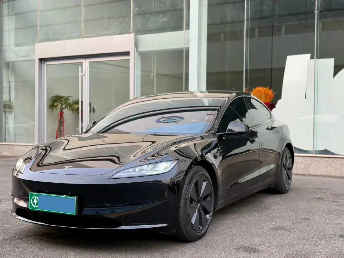 2023 Buick EnvisionPlus 2.0T 237HP L4 9AT