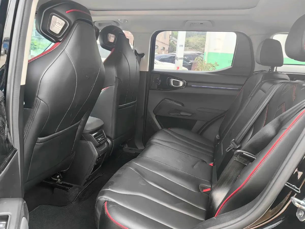 2022 Haval X Dog 1.5T 184HP L4 7DCT,autocango,china used car exporter,china ev exporter,chinese used car exporter,chinese used ev exporter