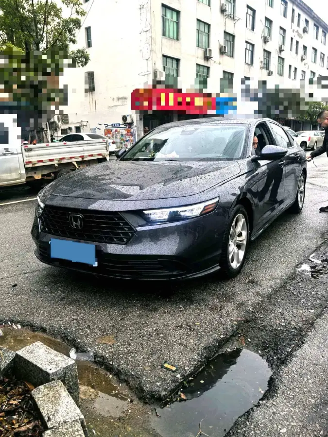 2023 Honda Accord 1.5T 192HP L4 CVT