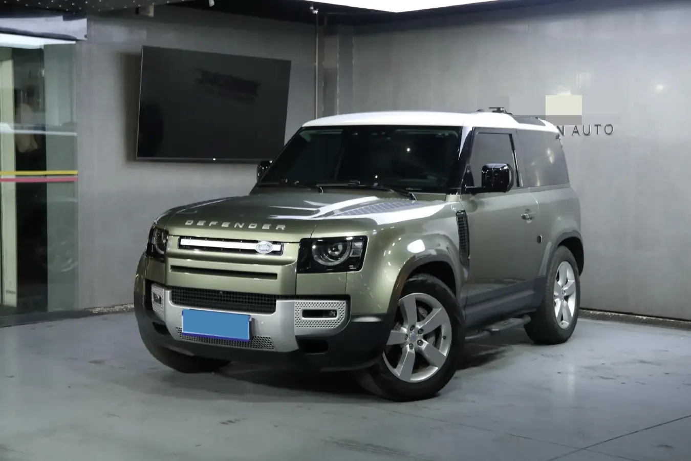 2021 Land Rover Defender 3.0T 400HP L6 8AT