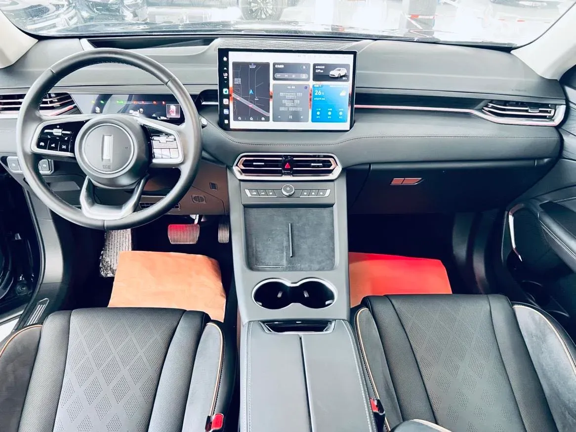 2022 WEY Latte 1.5T 156HP L4 2DHT PHEV 34KWH,autocango,china used car exporter,china ev exporter,chinese used car exporter,chinese used ev exporter