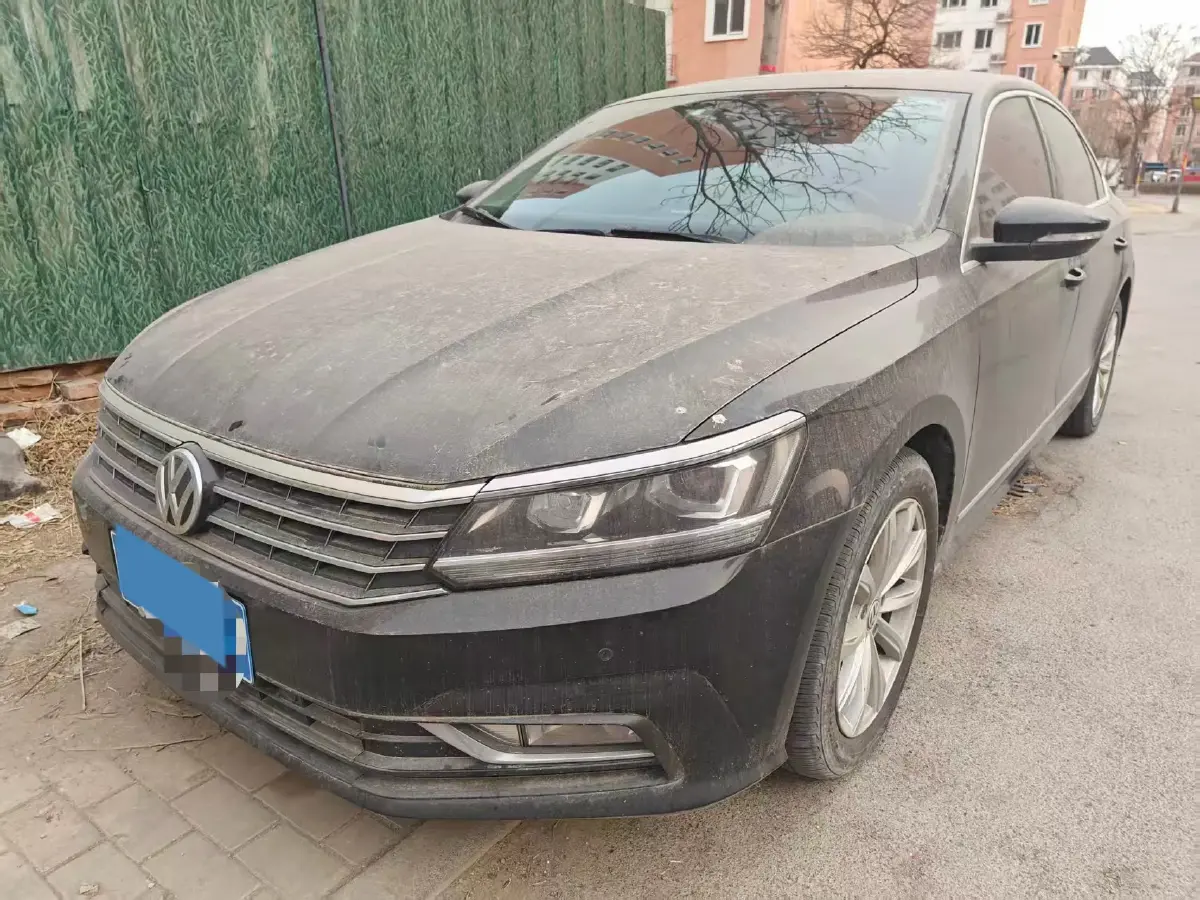 2017 Volkswagen Passat 1.8T 180HP L4 7DCT