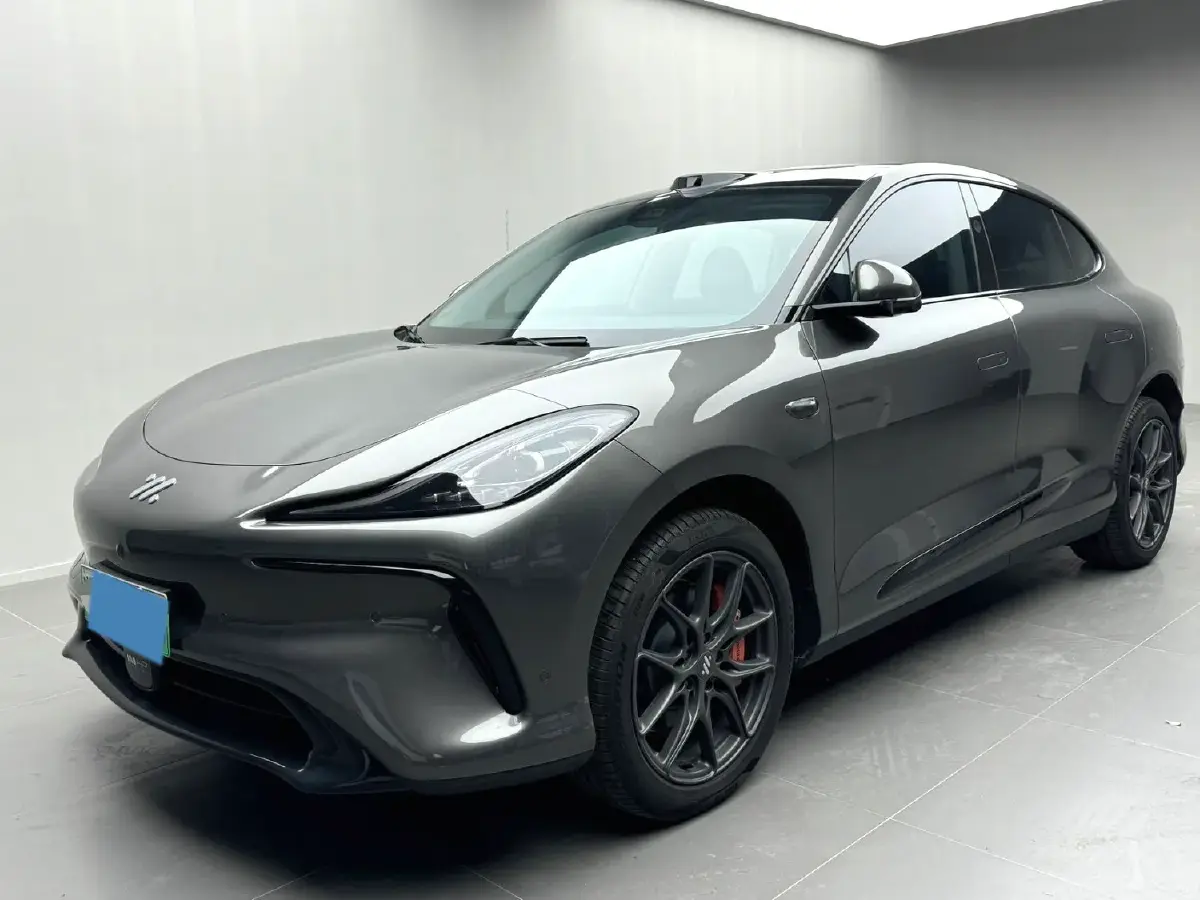 2023 IM LS6 BEV 71KWH