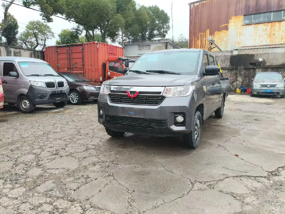 2021 WuLing ZhentTu 1.5L 99HP L4 5MT,autocango,china used car exporter,china ev exporter,chinese used car exporter,chinese used ev exporter