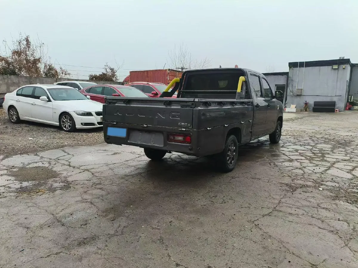 2021 WuLing ZhentTu 1.5L 99HP L4 5MT,autocango,china used car exporter,china ev exporter,chinese used car exporter,chinese used ev exporter