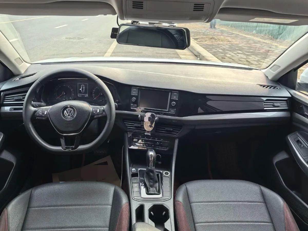 2020 Volkswagen Bora 1.5L 113HP L4 6AT,autocango,china used car exporter,china ev exporter,chinese used car exporter,chinese used ev exporter