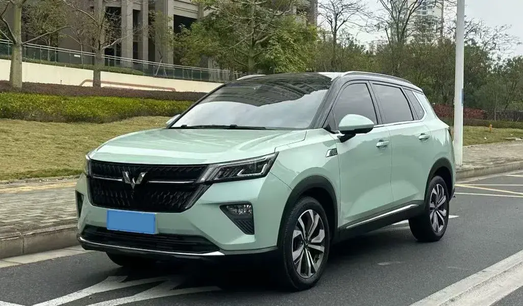 2021 WuLing XingChen 1.5T 147HP L4 CVT