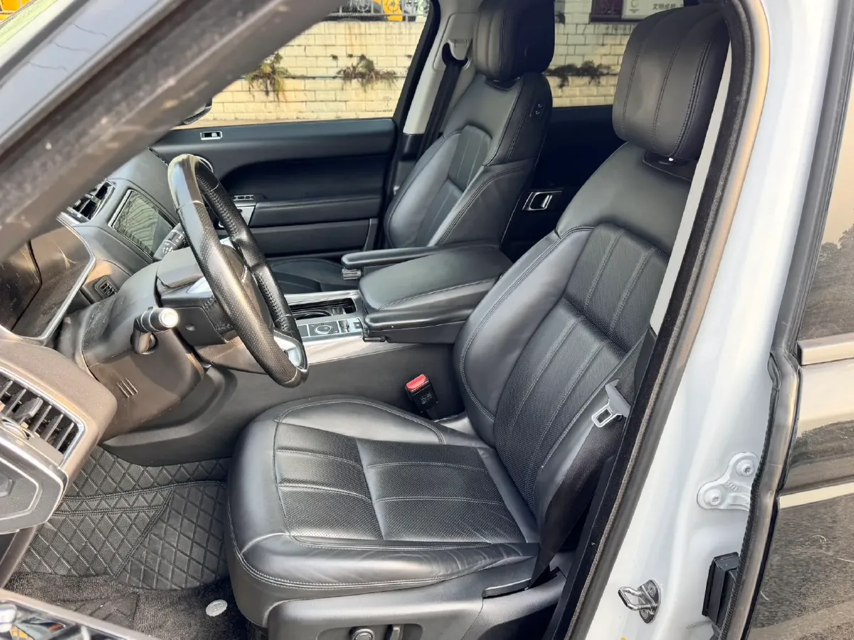 2021 Land Rover Range Rover Sport 3.0T 360HP L6 8AT,autocango,china used car exporter,china ev exporter,chinese used car exporter,chinese used ev exporter