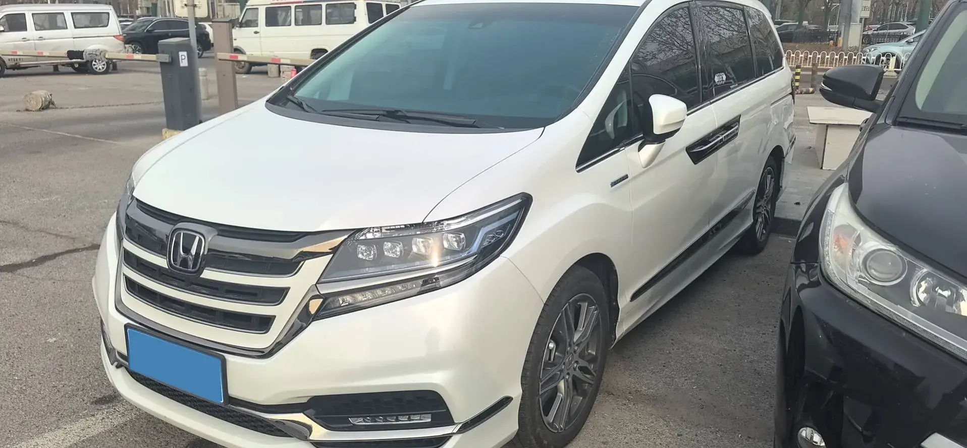 2019 Honda Elysioin 2.0L 146HP L4 E-CVT Hybrid