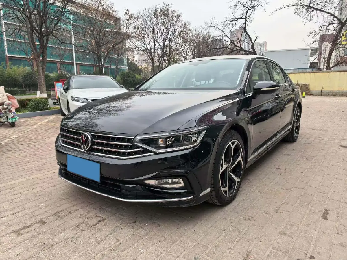 2024 Volkswagen Magotan 2.0T 186HP L4 7DCT