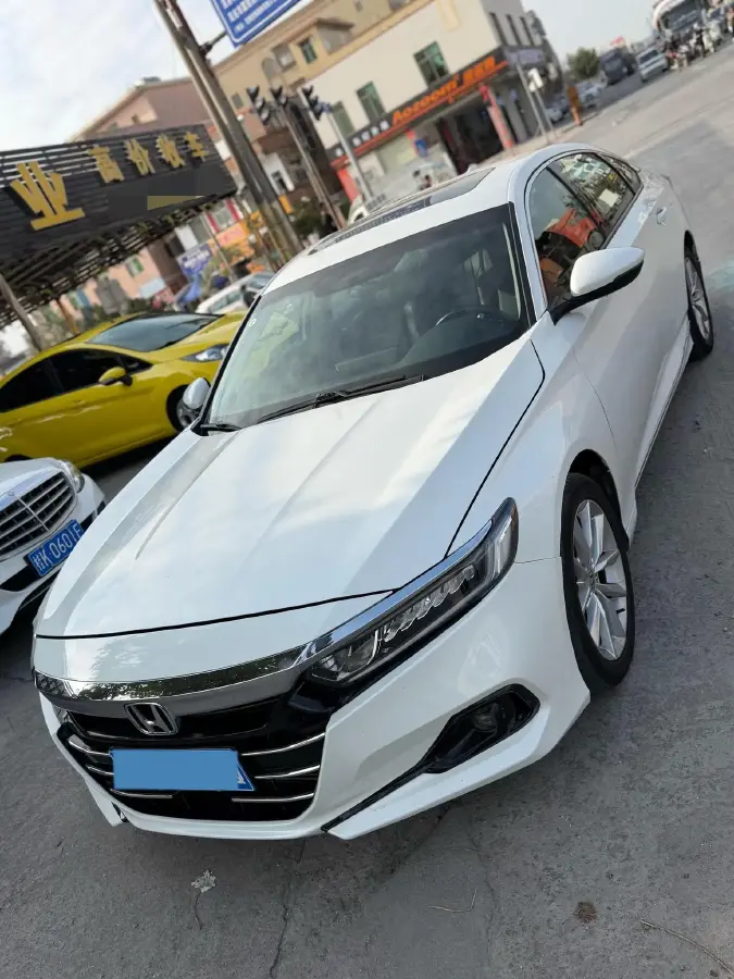 2022 Honda Accord 1.5T 194HP L4 CVT