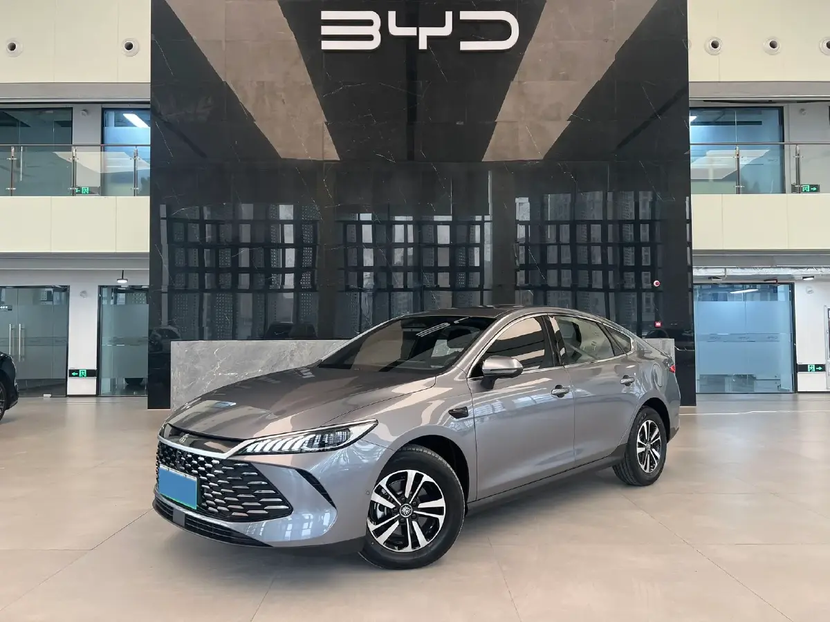 2025 BYD Qin Plus 1.5L 101HP L4 E-CVT PHEV 15.8KWH