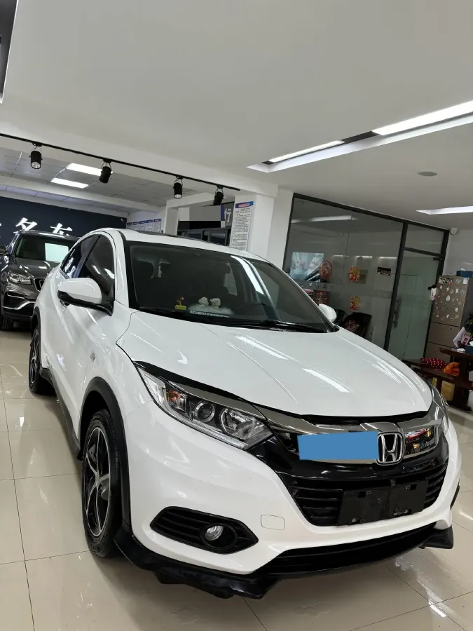 2020 Honda Vezel 1.5L 131HP L4 CVT,autocango,china used car exporter,china ev exporter,chinese used car exporter,chinese used ev exporter