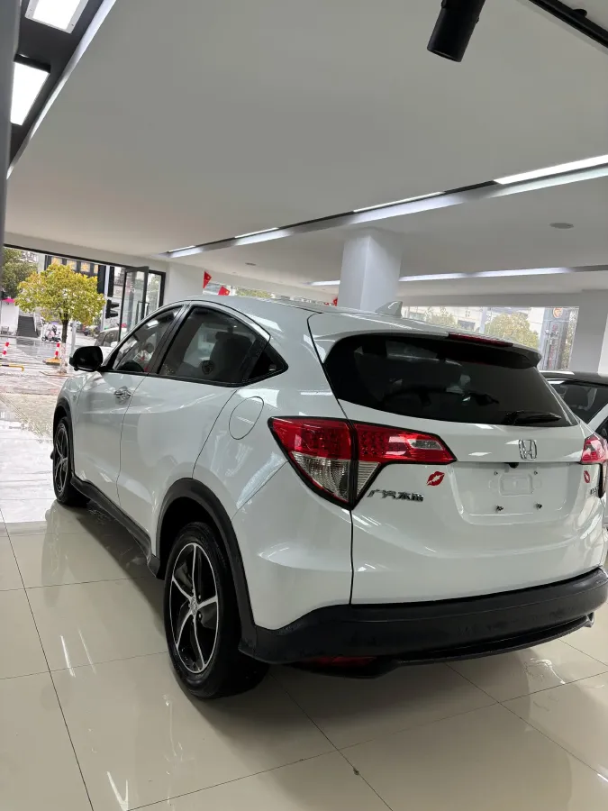 2020 Honda Vezel 1.5L 131HP L4 CVT,autocango,china used car exporter,china ev exporter,chinese used car exporter,chinese used ev exporter