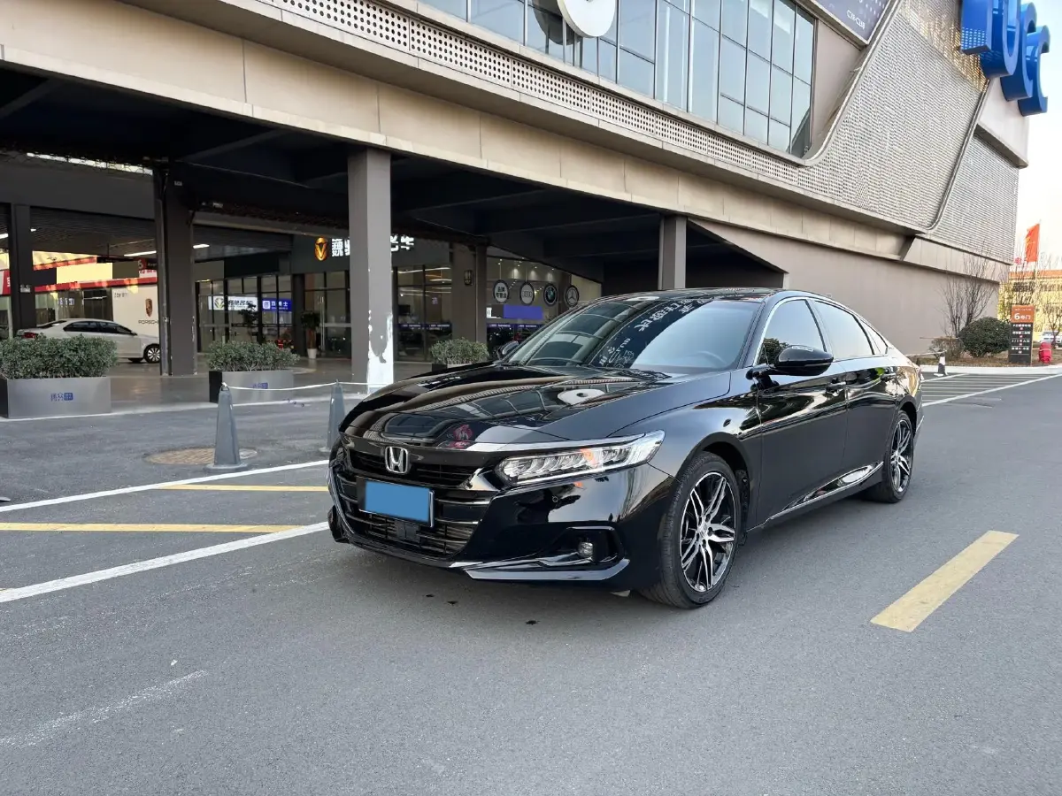 2022 Honda Accord 1.5T 194HP L4 CVT