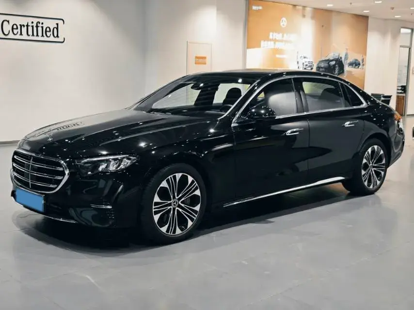 2024 Mercedes-Benz E Class 2.0T 204HP L4 9AT PHEV 25.4KWH