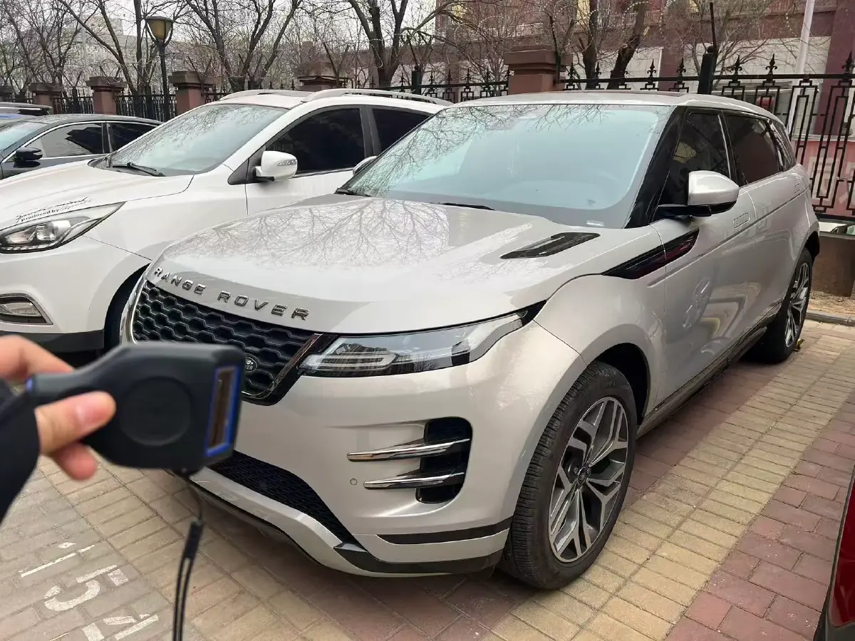 2021 Land Rover Range Rover Evoque 2.0T 249HP L4 9AT