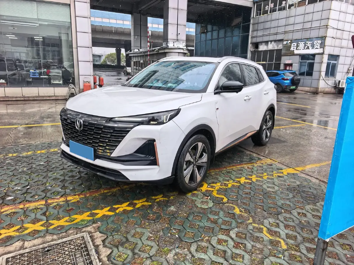 2022 ChangAn Oshan X7 Plus 1.5T 188HP L4 7DCT