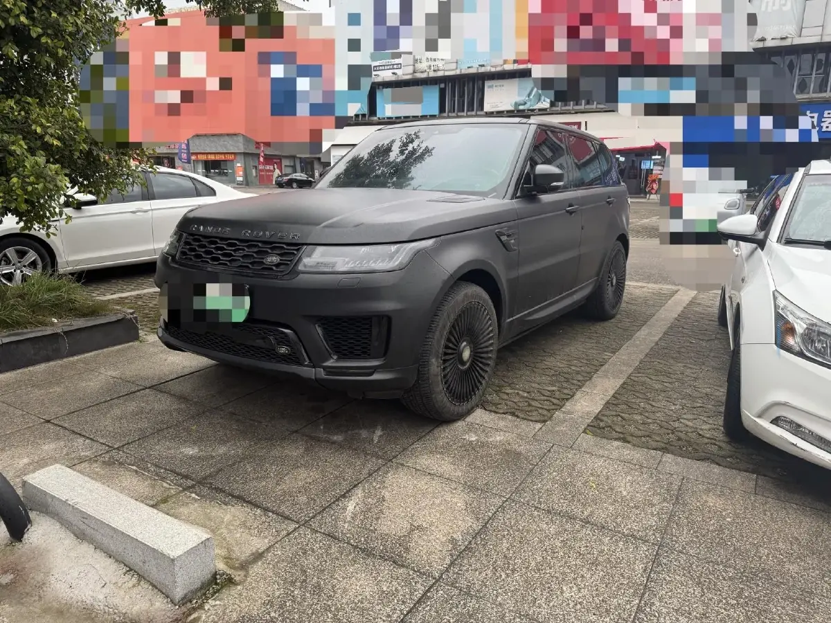 2018 Land Rover Range Rover Sport 2.0T 300HP L4 8AT PHEV 13.1KWH