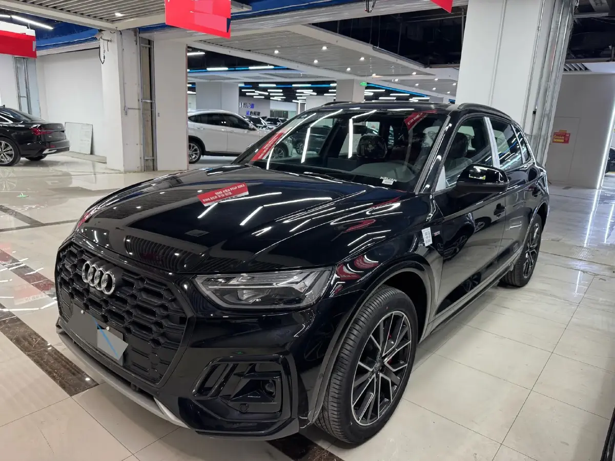 2025 Audi Q5L 2.0T 245HP L4 7DCT