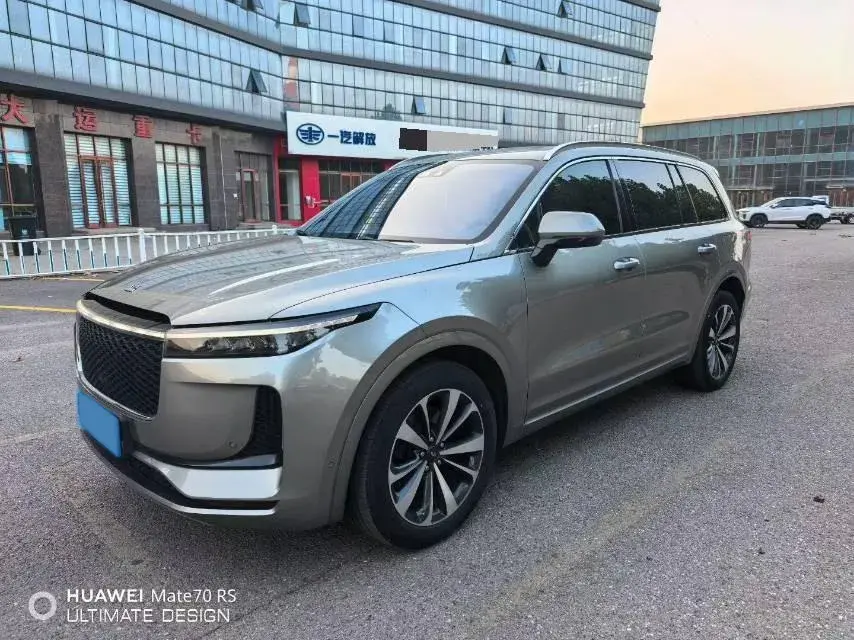 2020 Li ONE Range Extended 131HP REEV 40.5KWH