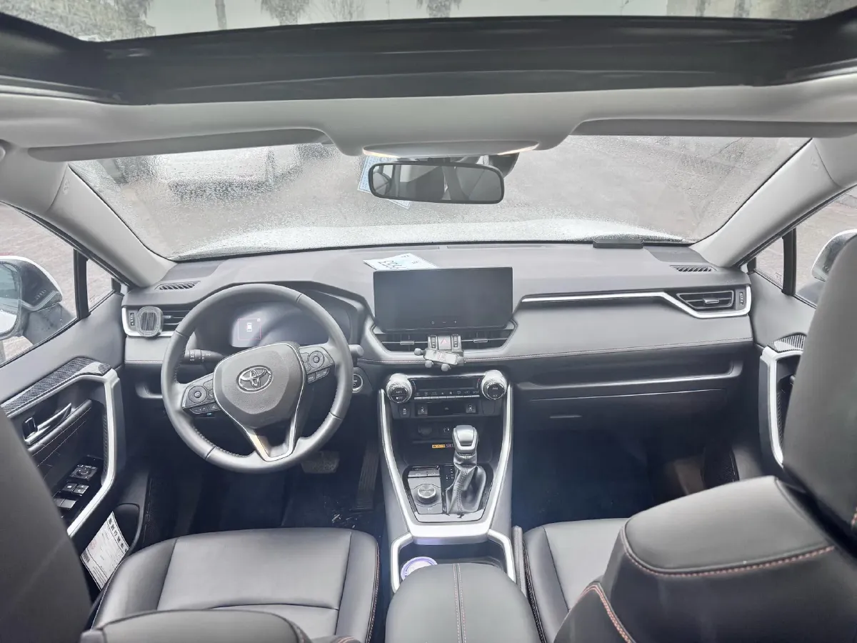 2024 Toyota RAV4 2.5L 178HP L4 E-CVT Hybrid,autocango,china used car exporter,china ev exporter,chinese used car exporter,chinese used ev exporter