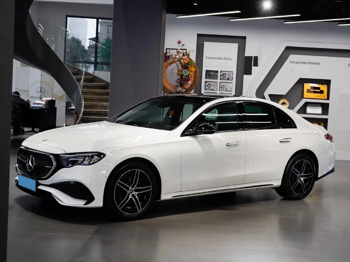 2025 Mercedes-Benz E Class 2.0T 204HP L4 9AT