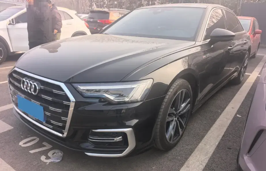 2023 Audi A6L 2.0T 190HP L4 7DCT
