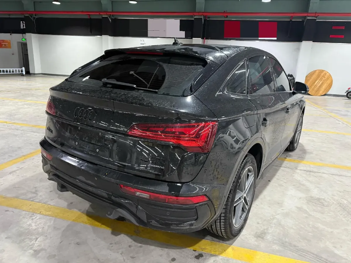 2023 Audi Q5L Sportback 2.0T 190HP L4 7DCT,autocango,china used car exporter,china ev exporter,chinese used car exporter,chinese used ev exporter