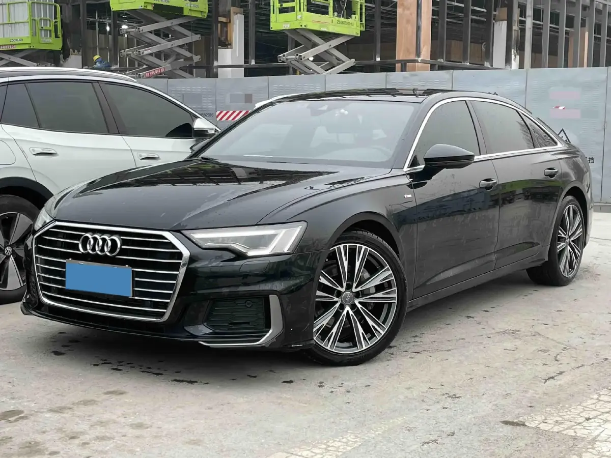 2021 Audi A6L 2.0T 190HP L4 7DCT