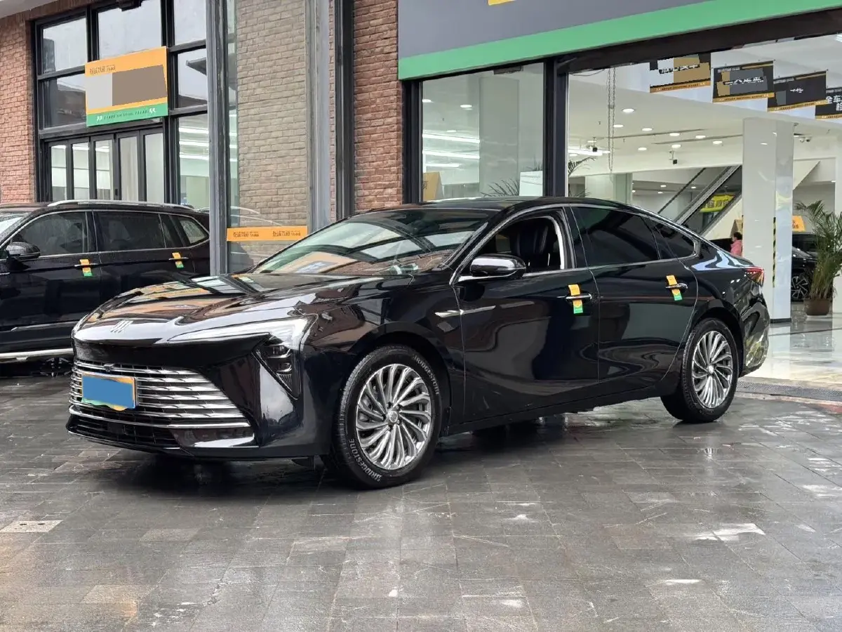 2024 Buick Larcosse 2.0T 237HP L4 9AT