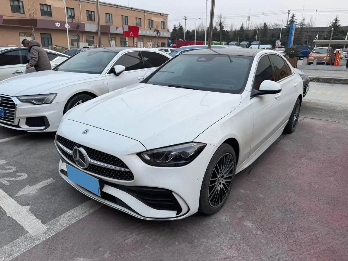 2025 Mercedes-Benz C Class 1.5T 204HP L4 9AT