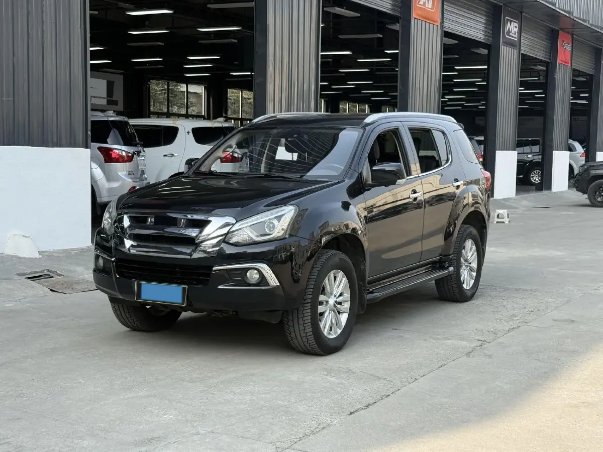 2018 Isuzu Mu-X 1.9T 163HP L4 6AT