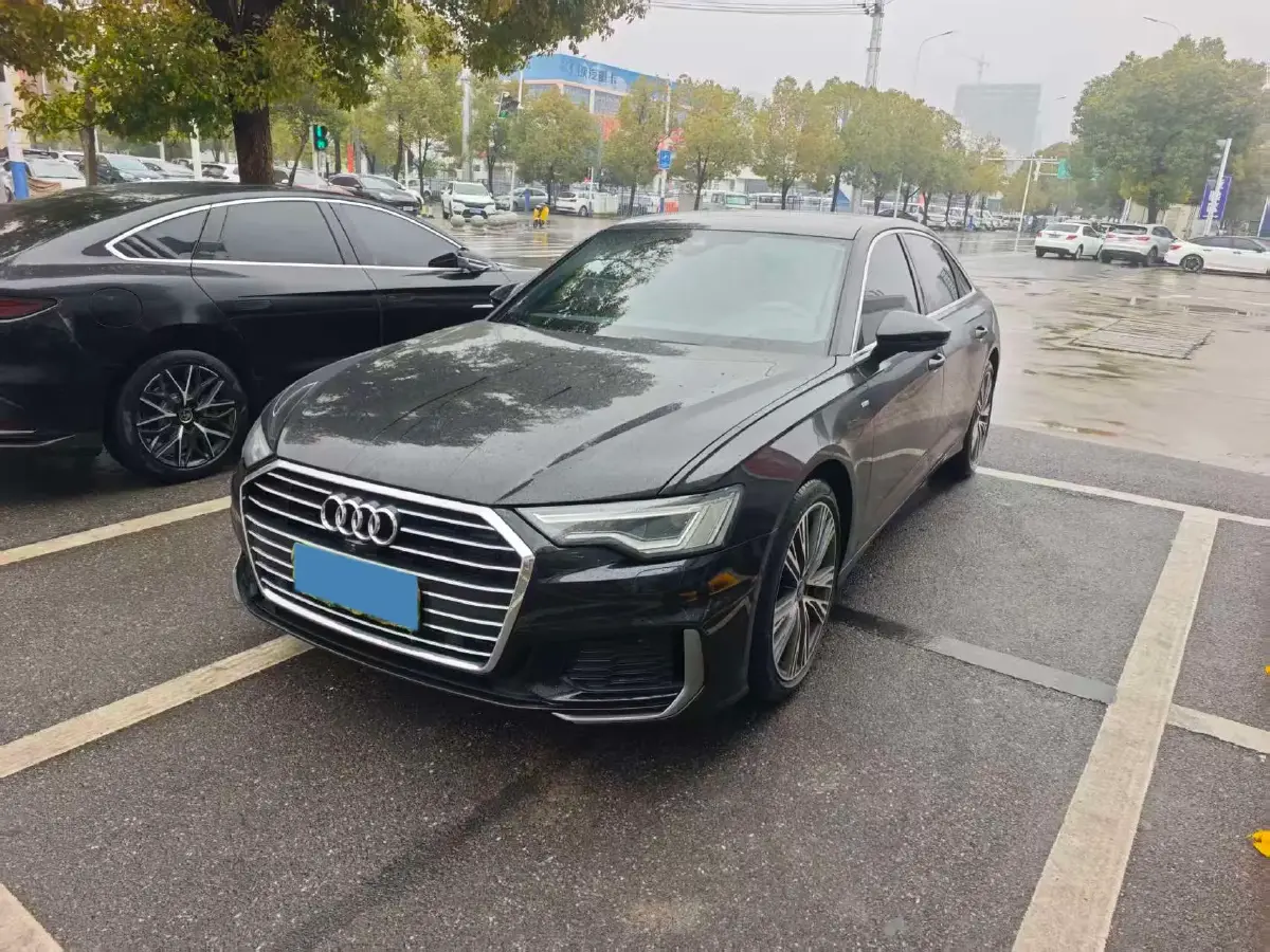 2022 Audi A6L 2.0T 224HP L4 7DCT