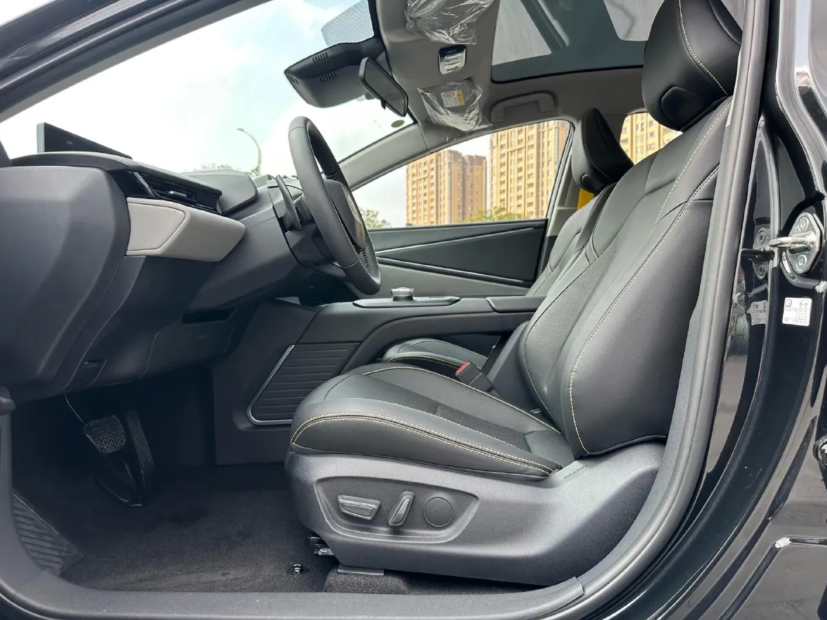 2025 Toyota bZ5 BEV,autocango,china used car exporter,china ev exporter,chinese used car exporter,chinese used ev exporter