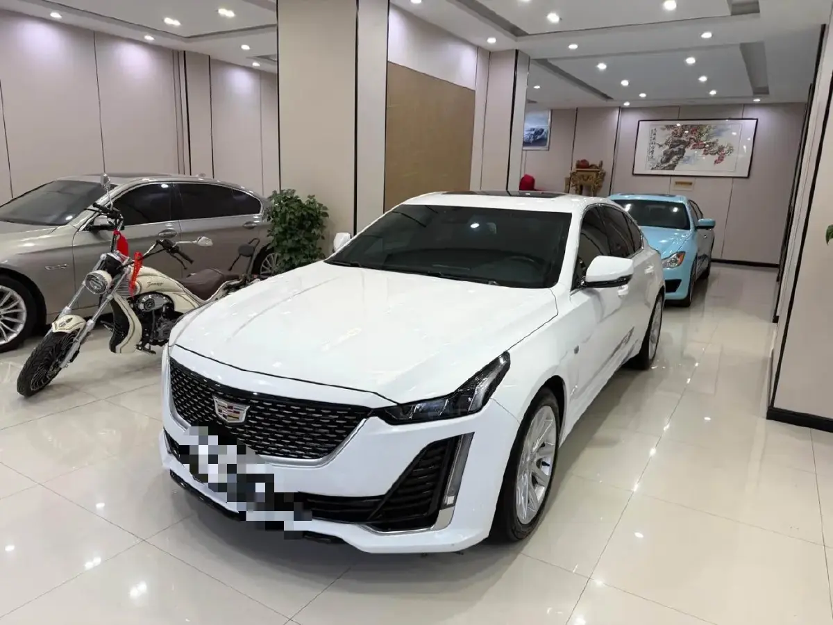 2021 Cadillac CT5 2.0T 237HP L4 10AT