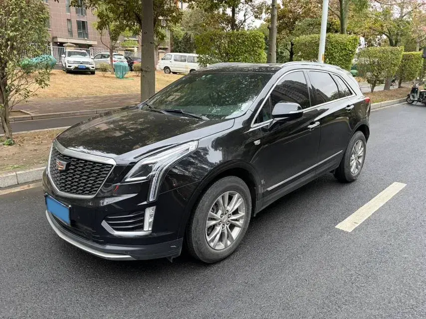 2022 Cadillac XT5 2.0T 237HP L4 9AT
