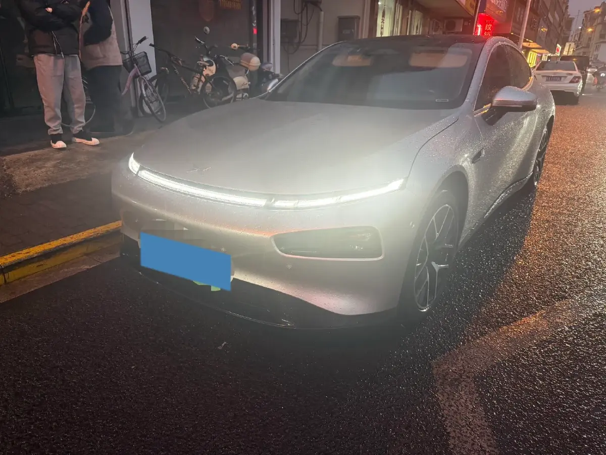 2023 Xpeng P7 BEV 86.2KWH