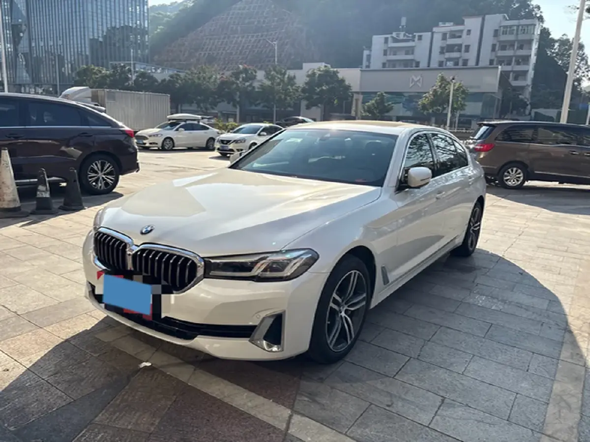 2021 BMW 5 Series 2.0T 252HP L4 8AT