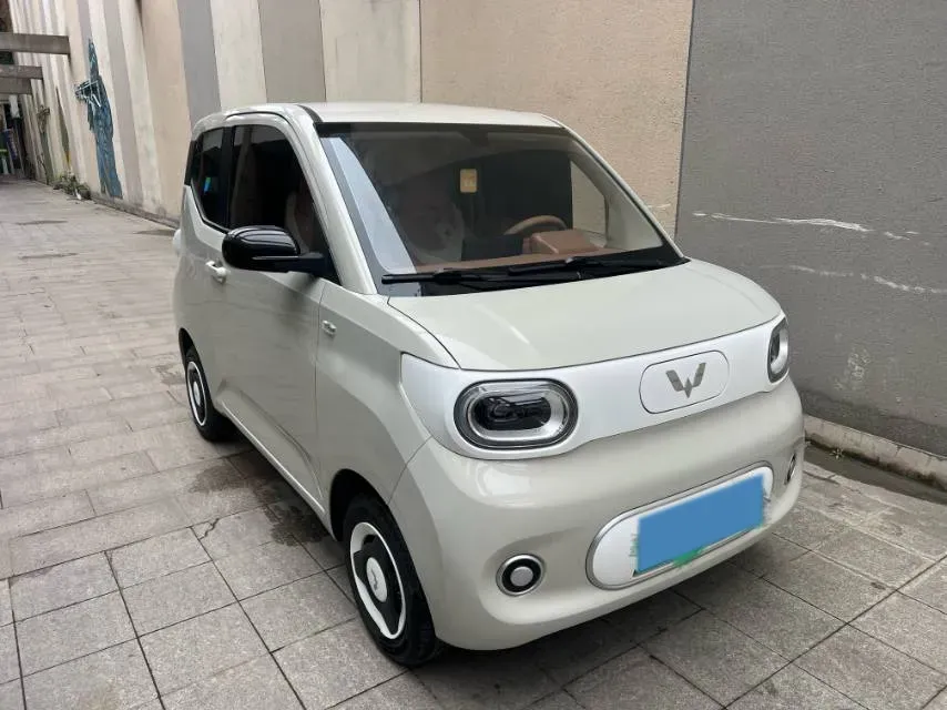 2024 WuLing HongGuang MINI EV BEV 17.3KWH,autocango,china used car exporter,china ev exporter,chinese used car exporter,chinese used ev exporter