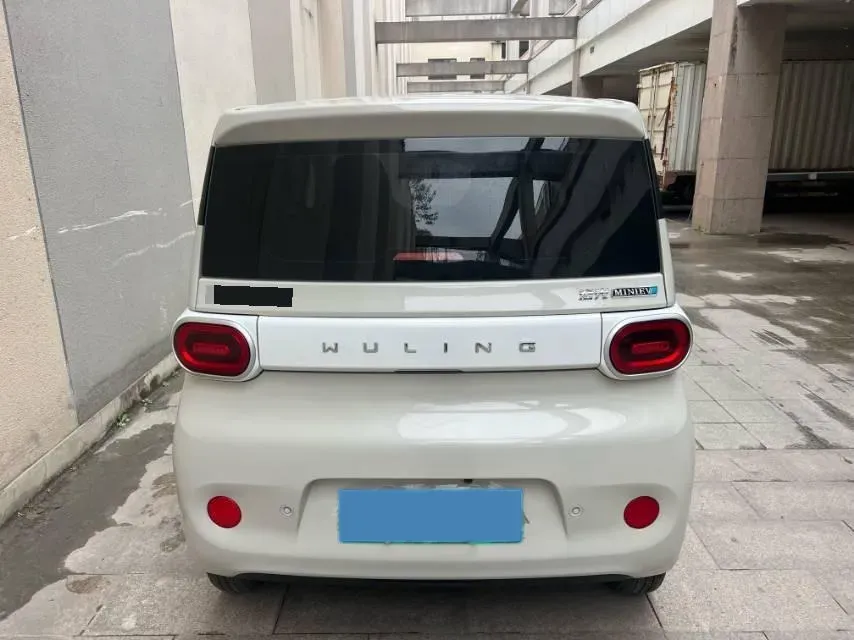 2024 WuLing HongGuang MINI EV BEV 17.3KWH,autocango,china used car exporter,china ev exporter,chinese used car exporter,chinese used ev exporter