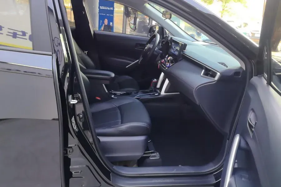 2024 Toyota Frontlander 2.0L 171HP L4 CVT,autocango,china used car exporter,china ev exporter,chinese used car exporter,chinese used ev exporter