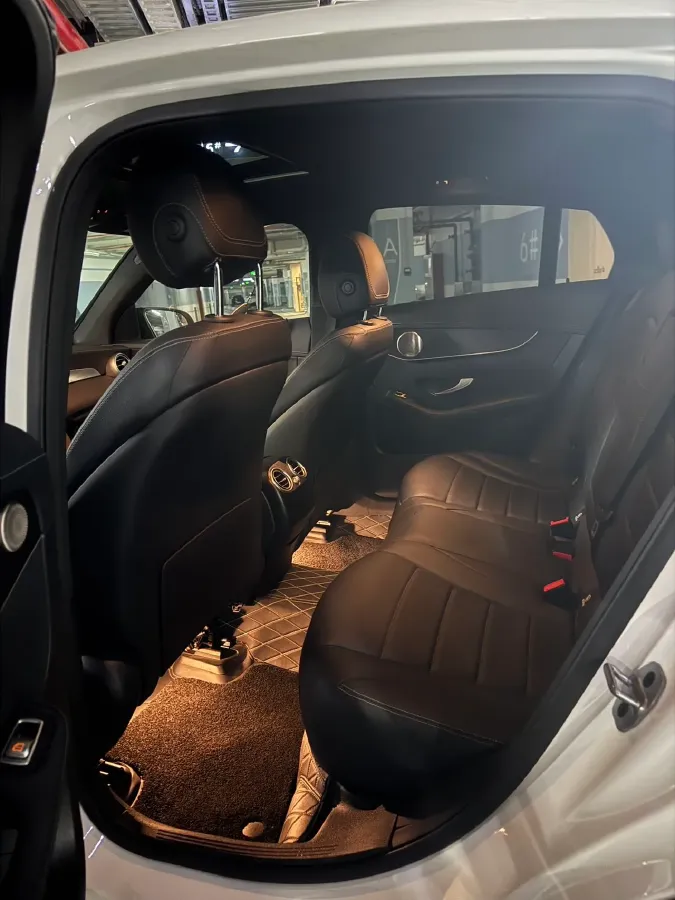 2022 Mercedes-Benz GLC Coupe 2.0T 258HP L4 9AT,autocango,china used car exporter,china ev exporter,chinese used car exporter,chinese used ev exporter